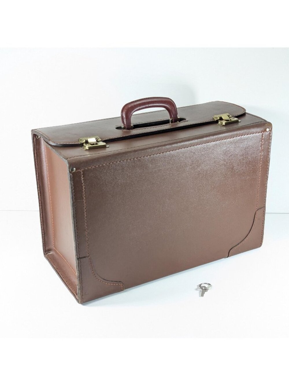Vintage Brown Leather Pilot briefcase, Genuine Cowhide Canadian Queen leather